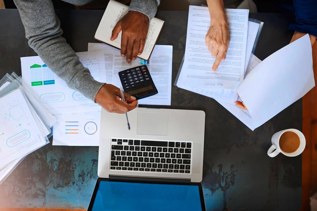 بیمه زندگی و سرمایه‌گذاری؛ راهکار طلایی برای حفظ و افزایش ثروت شما