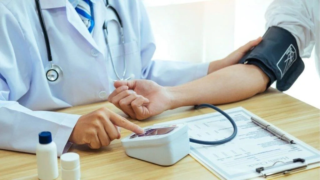 بیمه-درمان-تکمیلی-کارکنانن