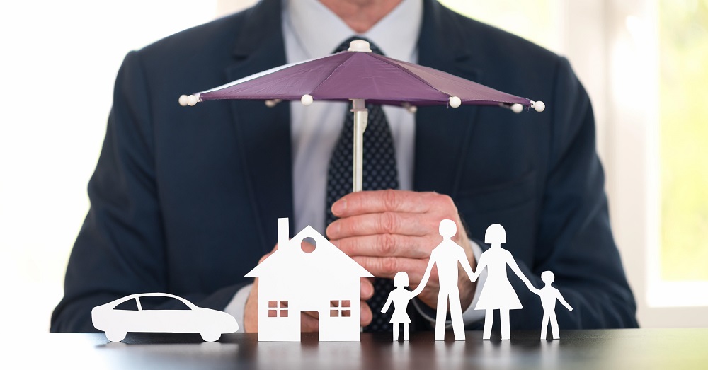 خرید بیمه عمر و سرمایهگذاری برای امنیت مالی و آینده بهتر
